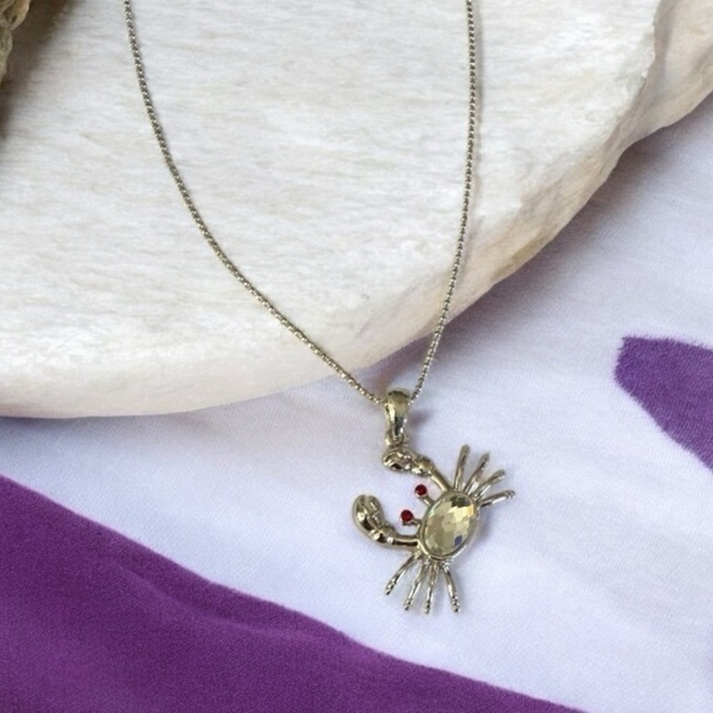 🫶🏻 Crab Rhinestone Necklace - Picture 1 of 2